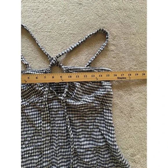 Urban Outfitters Black White Gingham Cotton Tie Front Mini Dress Smocked Back M - Picture 3 of 8